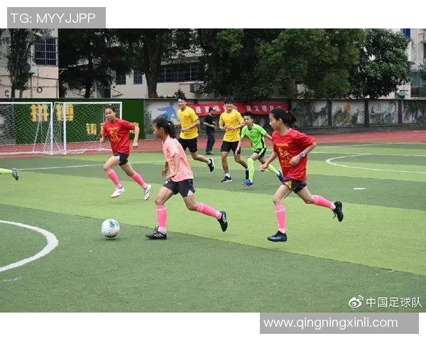 足球场上的小球星风采大汇聚精彩瞬间尽显足球魅力与青春活力